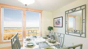 Seaside Vacation Homes