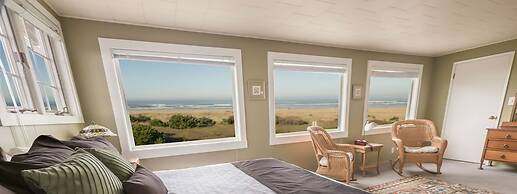 Seaside Vacation Homes