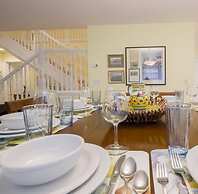 Seaside Vacation Homes