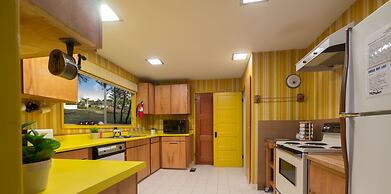 Seaside Vacation Homes