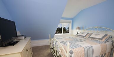 Seaside Vacation Homes