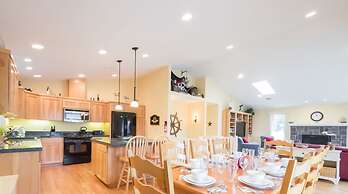 Seaside Vacation Homes