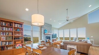 Seaside Vacation Homes