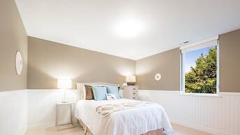 Seaside Vacation Homes