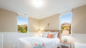 Seaside Vacation Homes