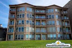 Seaside Vacation Homes