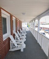 Colonial Inn Motel