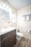 Island Sun Inn & Suites - Venice, Florida Historic Downtown & Beach Ge