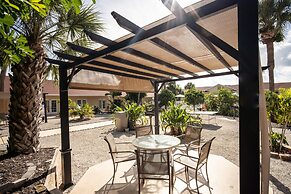 Island Sun Inn & Suites - Venice, Florida Historic Downtown & Beach Ge