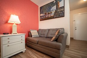 Island Sun Inn & Suites - Venice, Florida Historic Downtown & Beach Ge