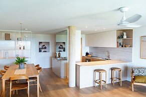 Noosa Crest