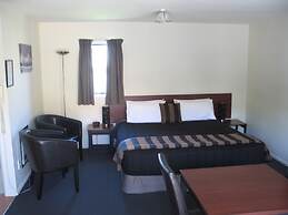 Sherborne Motor Lodge