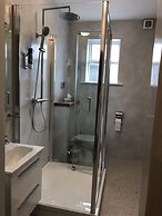 Eyre Square Townhouse