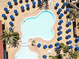 Delfino Beach Hotel