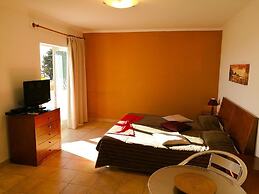 Porto Mós Residence