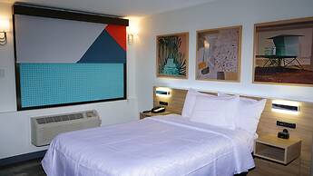 Waterfront Inn PHL Airport