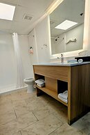 Waterfront Inn PHL Airport