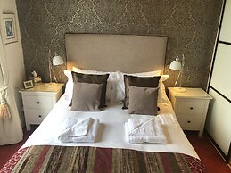 Sheridan Guest House