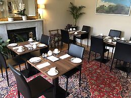 Sheridan Guest House