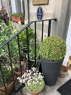 Sheridan Guest House