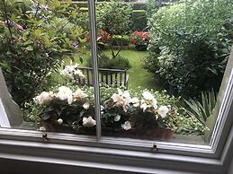 Sheridan Guest House