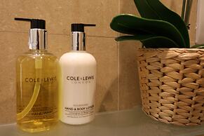 Sheridan Guest House