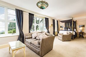 Orestone Manor