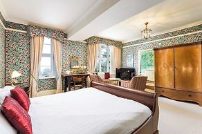 Orestone Manor