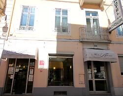 Hotel Adour