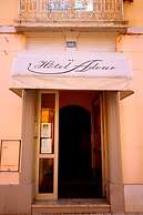 Hotel Adour