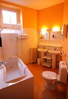 Hotel Adour