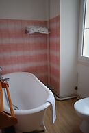 Hotel Adour