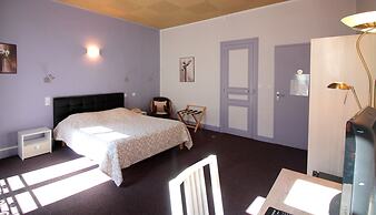 Hotel Adour