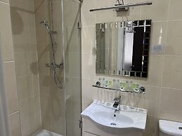 Tanes Hotel