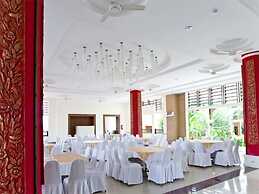 Eastern Grand Palace