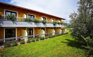 Miramare Hotel Eretria