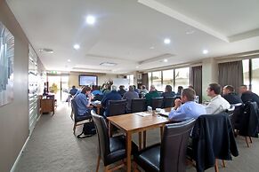 Bridges on Argyle Motel & Apartments