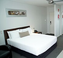 Bridges on Argyle Motel & Apartments