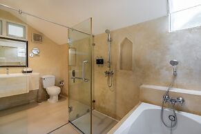 Koh Chang Paradise Resort & Spa