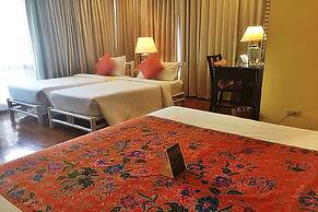 Baan Bayan Beach Hotel