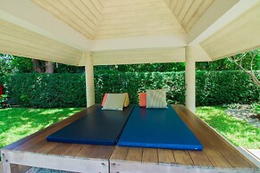 Baan Bayan Beach Hotel