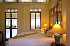 Baan Bayan Beach Hotel