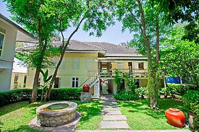 Baan Bayan Beach Hotel