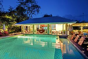 Baan Bayan Beach Hotel