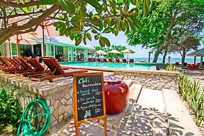 Baan Bayan Beach Hotel