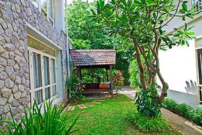 Baan Bayan Beach Hotel