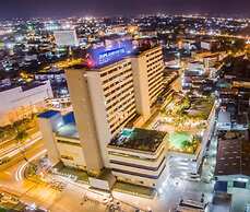 Topland Hotel & Convention Centre