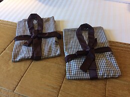 Topland Hotel & Convention Centre