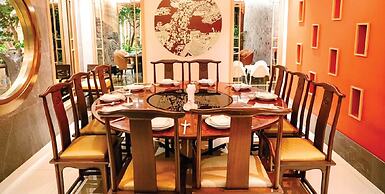 Topland Hotel & Convention Centre