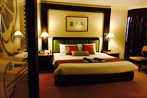 Topland Hotel & Convention Centre